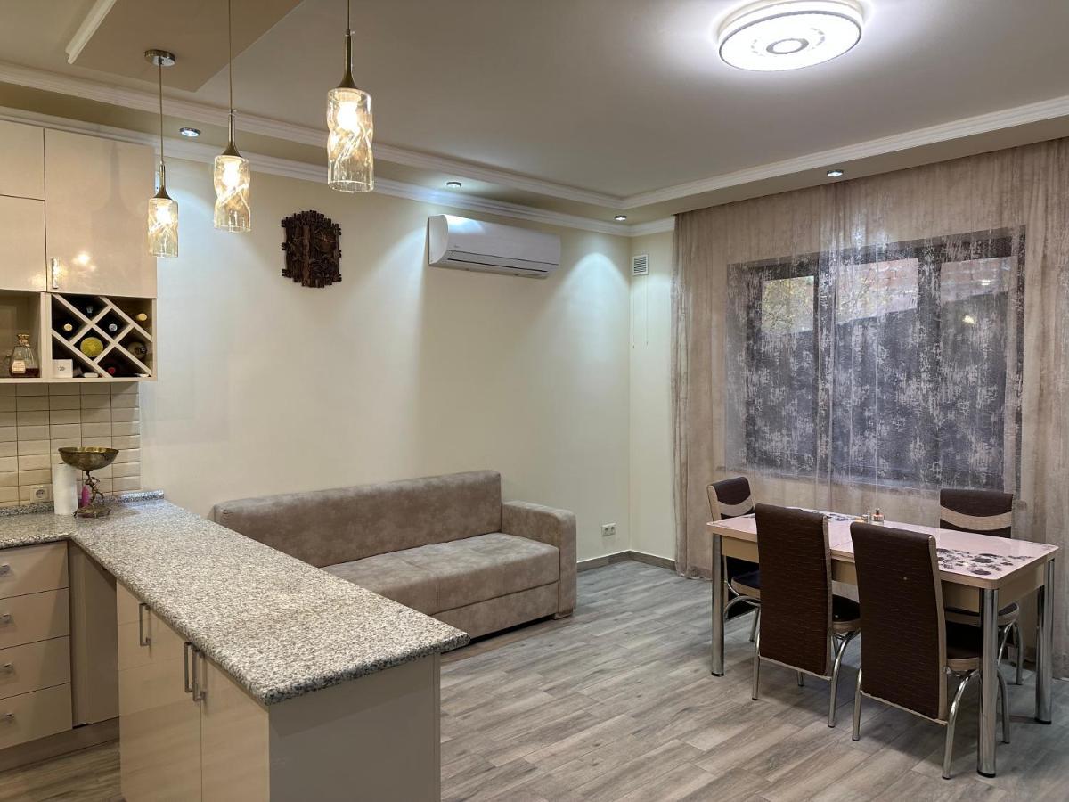Our House Bed & Breakfast Vagharshapat Exterior photo